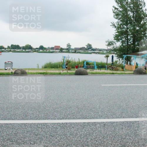 21.06.2025 - 27. Vierlanden-Triathlon H.Heesch http://msf.ph/oto/8007858 15.06.2025 13:26:19 Radfahren 1149, 1265, 1303 meine-sportfotos.de
