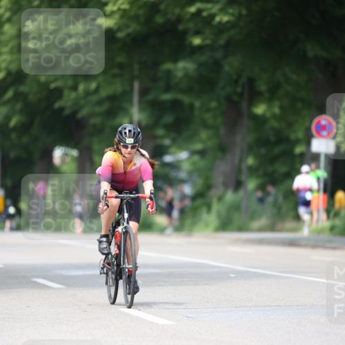 15.06.2025 - 7 Türme Triathlon Yannick Fuchs http://msf.ph/oto/8007936 15.06.2025 13:22:04 Radfahren 219, 588, 835, 937 meine-sportfotos.de