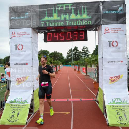 15.06.2025 - 7 Türme Triathlon Michael Strokosch http://msf.ph/oto/8007994 15.06.2025 14:50:33 Ziel 285 meine-sportfotos.de