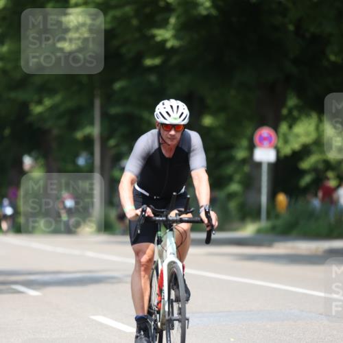 15.06.2025 - 7 Türme Triathlon Yannick Fuchs http://msf.ph/oto/8008005 15.06.2025 12:41:02 Radfahren 201, 214, 221, 283, 323 meine-sportfotos.de