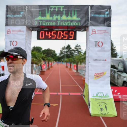 15.06.2025 - 7 Türme Triathlon Michael Strokosch http://msf.ph/oto/8008126 15.06.2025 14:50:58 Ziel 341 meine-sportfotos.de