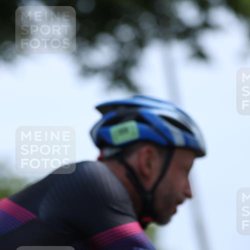 15.06.2025 - 7 Türme Triathlon Yannick Fuchs http://msf.ph/oto/8008314 15.06.2025 12:41:46 Radfahren 223, 455, 475 meine-sportfotos.de