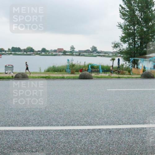 21.06.2025 - 27. Vierlanden-Triathlon H.Heesch http://msf.ph/oto/8008331 15.06.2025 13:27:08 Radfahren 1098, 1134, 1140, 1155, 1273, 1299 meine-sportfotos.de