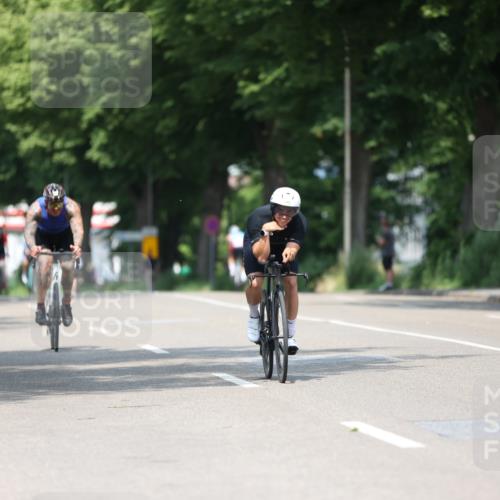 15.06.2025 - 7 Türme Triathlon Yannick Fuchs http://msf.ph/oto/8008360 15.06.2025 12:42:15 Radfahren 556, 571, 611, 645 meine-sportfotos.de