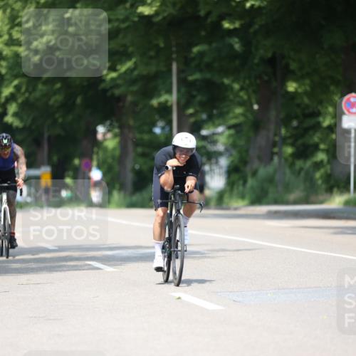 15.06.2025 - 7 Türme Triathlon Yannick Fuchs http://msf.ph/oto/8008388 15.06.2025 12:42:15 Radfahren 556, 571, 611, 645 meine-sportfotos.de