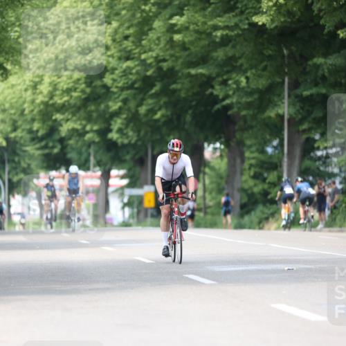 15.06.2025 - 7 Türme Triathlon Yannick Fuchs http://msf.ph/oto/8008444 15.06.2025 13:22:42 Radfahren 661, 766 meine-sportfotos.de