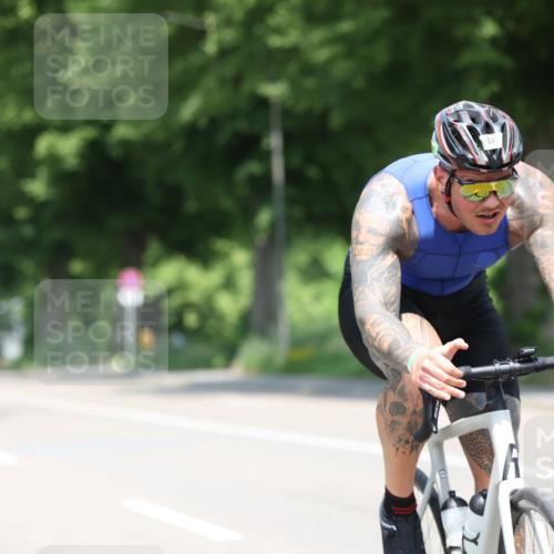 15.06.2025 - 7 Türme Triathlon Yannick Fuchs http://msf.ph/oto/8008469 15.06.2025 12:42:18 Radfahren 263, 297, 556, 571, 611, 645 meine-sportfotos.de