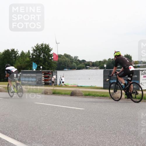 15.06.2025 - 27. Vierlanden-Triathlon H.Heesch http://msf.ph/oto/8008535 15.06.2025 10:48:19 Radfahren 22, 72, 93, 393 meine-sportfotos.de