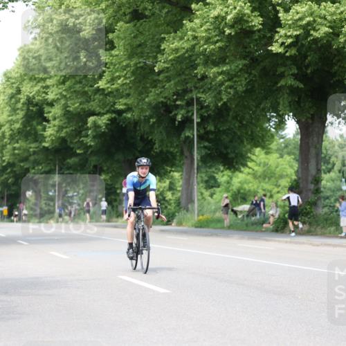 15.06.2025 - 7 Türme Triathlon Yannick Fuchs http://msf.ph/oto/8008593 15.06.2025 13:22:55 Radfahren  meine-sportfotos.de