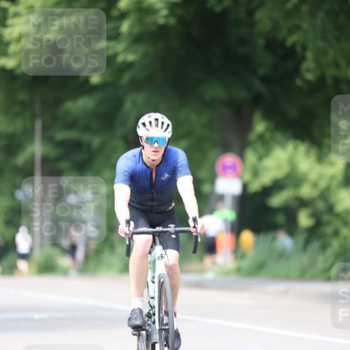 15.06.2025 - 7 Türme Triathlon Yannick Fuchs http://msf.ph/oto/8008643 15.06.2025 13:23:06 Radfahren 1171 meine-sportfotos.de