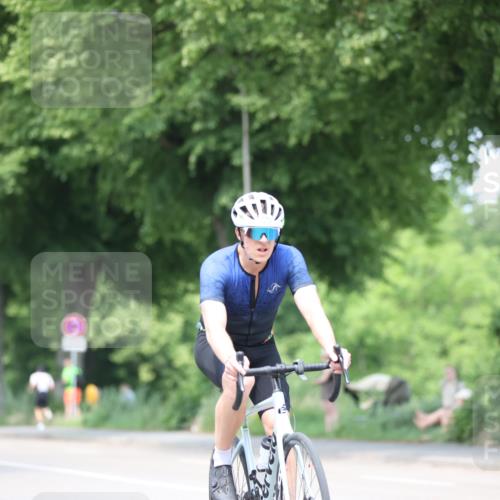 15.06.2025 - 7 Türme Triathlon Yannick Fuchs http://msf.ph/oto/8008665 15.06.2025 13:23:06 Radfahren 1171 meine-sportfotos.de