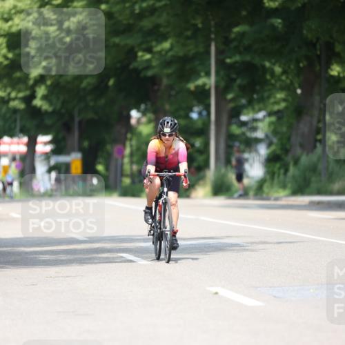 15.06.2025 - 7 Türme Triathlon Yannick Fuchs http://msf.ph/oto/8008746 15.06.2025 12:42:24 Radfahren 233, 254, 263, 297, 337, 465, 556, 571, 645 meine-sportfotos.de