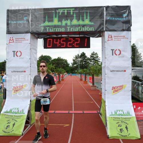 15.06.2025 - 7 Türme Triathlon Michael Strokosch http://msf.ph/oto/8008864 15.06.2025 14:52:21 Ziel 453 meine-sportfotos.de