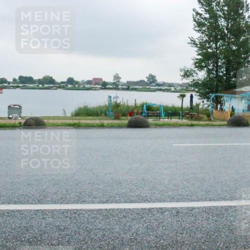 21.06.2025 - 27. Vierlanden-Triathlon H.Heesch http://msf.ph/oto/8008888 15.06.2025 13:28:22 Radfahren 1231, 1276, 1313 meine-sportfotos.de