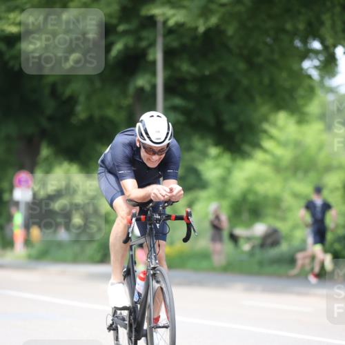 15.06.2025 - 7 Türme Triathlon Yannick Fuchs http://msf.ph/oto/8008924 15.06.2025 13:23:35 Radfahren 451, 580 meine-sportfotos.de