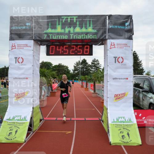 15.06.2025 - 7 Türme Triathlon Michael Strokosch http://msf.ph/oto/8009066 15.06.2025 14:52:58 Ziel 280 meine-sportfotos.de