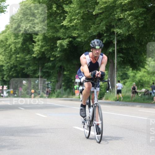 15.06.2025 - 7 Türme Triathlon Yannick Fuchs http://msf.ph/oto/8009072 15.06.2025 13:23:39 Radfahren 451, 1181 meine-sportfotos.de