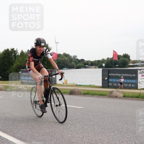 15.06.2025 - 27. Vierlanden-Triathlon H.Heesch http://msf.ph/oto/8009074 15.06.2025 10:52:14 Radfahren 84, 144, 173, 252, 513 meine-sportfotos.de