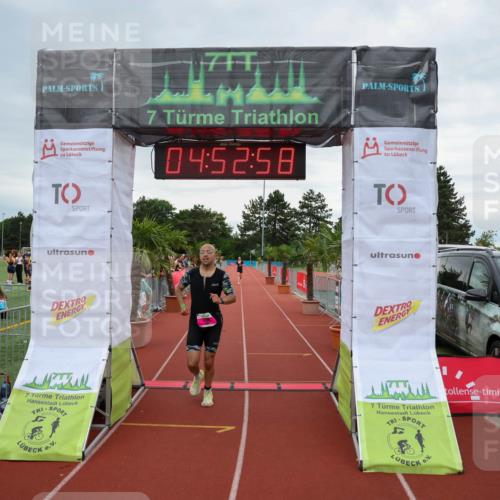 15.06.2025 - 7 Türme Triathlon Michael Strokosch http://msf.ph/oto/8009079 15.06.2025 14:52:58 Ziel 280 meine-sportfotos.de