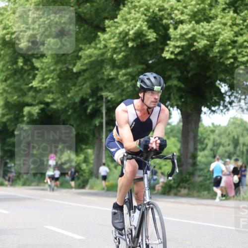 15.06.2025 - 7 Türme Triathlon Yannick Fuchs http://msf.ph/oto/8009081 15.06.2025 13:23:40 Radfahren 451, 1181 meine-sportfotos.de