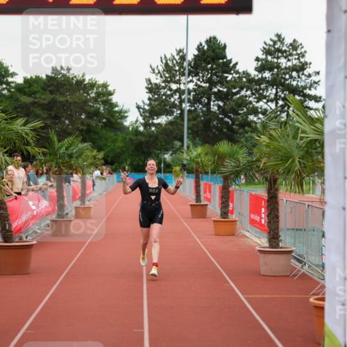 15.06.2025 - 7 Türme Triathlon Michael Strokosch http://msf.ph/oto/8009184 15.06.2025 14:53:03 Ziel 280, 588 meine-sportfotos.de