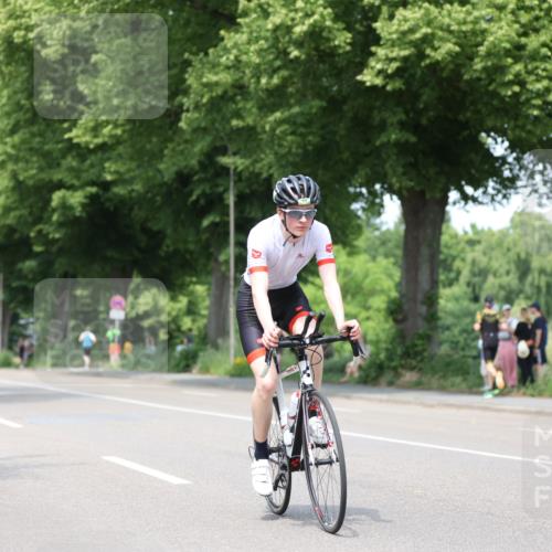 15.06.2025 - 7 Türme Triathlon Yannick Fuchs http://msf.ph/oto/8009216 15.06.2025 13:23:55 Radfahren 458, 471, 591, 874, 908, 1016 meine-sportfotos.de