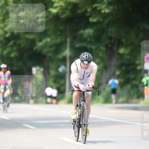 15.06.2025 - 7 Türme Triathlon Yannick Fuchs http://msf.ph/oto/8009232 15.06.2025 13:23:57 Radfahren 458, 874, 908, 1016 meine-sportfotos.de