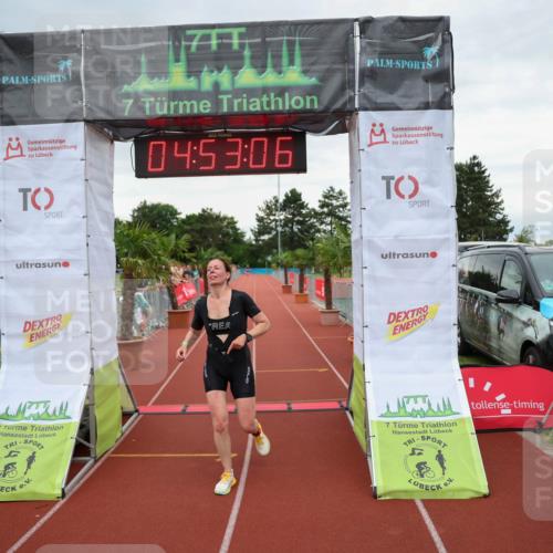 15.06.2025 - 7 Türme Triathlon Michael Strokosch http://msf.ph/oto/8009270 15.06.2025 14:53:06 Ziel 588 meine-sportfotos.de