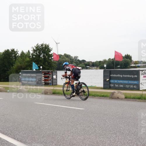 15.06.2025 - 27. Vierlanden-Triathlon H.Heesch http://msf.ph/oto/8009291 15.06.2025 10:53:21 Radfahren 169, 609 meine-sportfotos.de