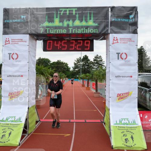 15.06.2025 - 7 Türme Triathlon Michael Strokosch http://msf.ph/oto/8009343 15.06.2025 14:53:29 Ziel 601 meine-sportfotos.de