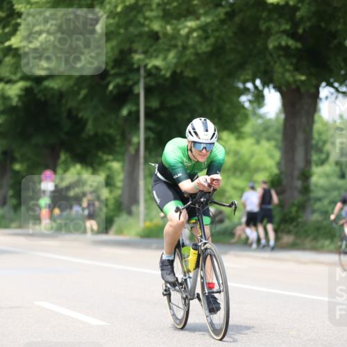 15.06.2025 - 7 Türme Triathlon Yannick Fuchs http://msf.ph/oto/8009436 15.06.2025 13:24:03 Radfahren 219, 458, 624 meine-sportfotos.de