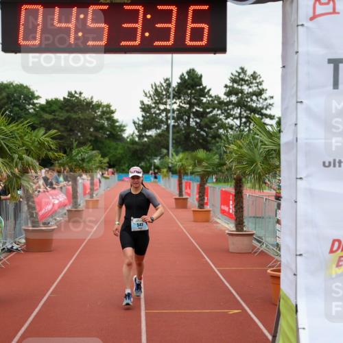 15.06.2025 - 7 Türme Triathlon Michael Strokosch http://msf.ph/oto/8009512 15.06.2025 14:53:36 Ziel 547, 601 meine-sportfotos.de
