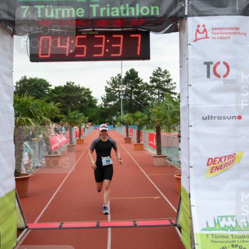 15.06.2025 - 7 Türme Triathlon Michael Strokosch http://msf.ph/oto/8009540 15.06.2025 14:53:37 Ziel 547 meine-sportfotos.de