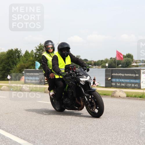21.06.2025 - 27. Vierlanden-Triathlon H.Heesch http://msf.ph/oto/8009697 15.06.2025 12:29:46 Radfahren 937, 989, 990, 991, 992, 993 meine-sportfotos.de