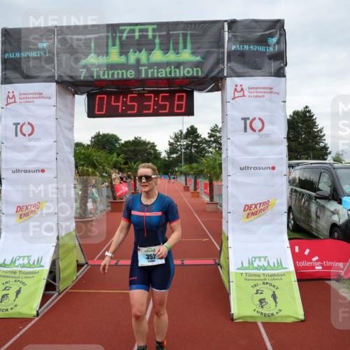 15.06.2025 - 7 Türme Triathlon Michael Strokosch http://msf.ph/oto/8009753 15.06.2025 14:53:58 Ziel 352 meine-sportfotos.de