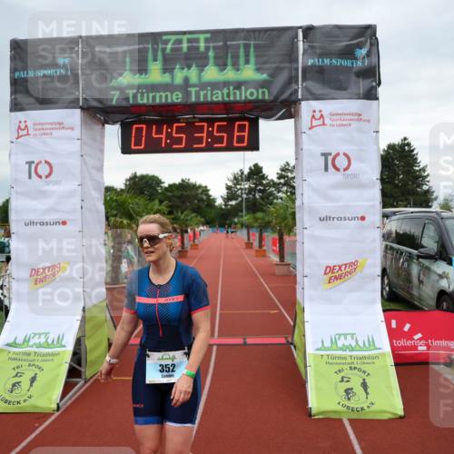 15.06.2025 - 7 Türme Triathlon Michael Strokosch http://msf.ph/oto/8009777 15.06.2025 14:53:58 Ziel 352 meine-sportfotos.de