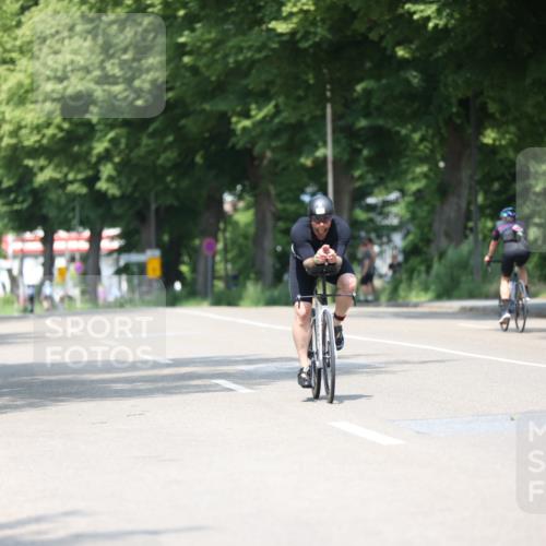 15.06.2025 - 7 Türme Triathlon Yannick Fuchs http://msf.ph/oto/8009803 15.06.2025 12:43:42 Radfahren 491, 571, 584, 611, 630, 662 meine-sportfotos.de