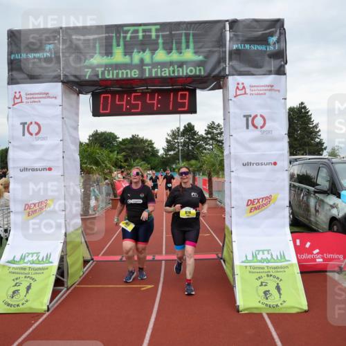 15.06.2025 - 7 Türme Triathlon Michael Strokosch http://msf.ph/oto/8009914 15.06.2025 14:54:19 Ziel 408, 409, 766, 874 meine-sportfotos.de