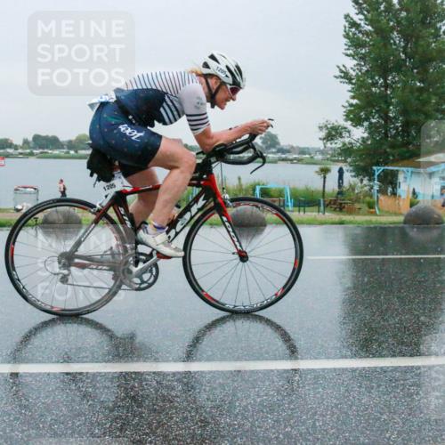 21.06.2025 - 27. Vierlanden-Triathlon H.Heesch http://msf.ph/oto/8010021 15.06.2025 13:46:16 Radfahren 1205, 1217 meine-sportfotos.de