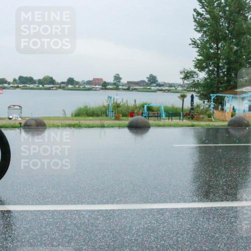 21.06.2025 - 27. Vierlanden-Triathlon H.Heesch http://msf.ph/oto/8010045 15.06.2025 13:46:55 Radfahren 1225 meine-sportfotos.de