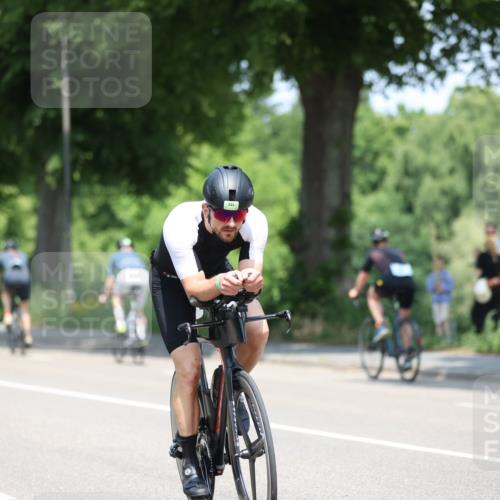15.06.2025 - 7 Türme Triathlon Yannick Fuchs http://msf.ph/oto/8010055 15.06.2025 12:43:54 Radfahren 233, 263, 287, 356, 561 meine-sportfotos.de