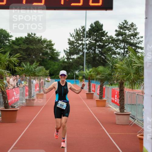 15.06.2025 - 7 Türme Triathlon Michael Strokosch http://msf.ph/oto/8010084 15.06.2025 14:54:36 Ziel 428, 576 meine-sportfotos.de