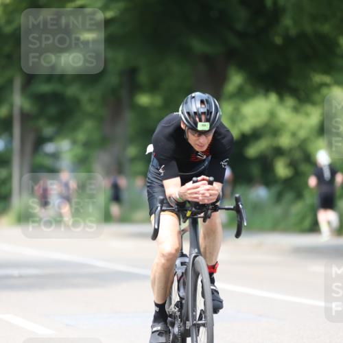15.06.2025 - 7 Türme Triathlon Yannick Fuchs http://msf.ph/oto/8010235 15.06.2025 13:25:01 Radfahren 208, 309, 371, 373, 550 meine-sportfotos.de