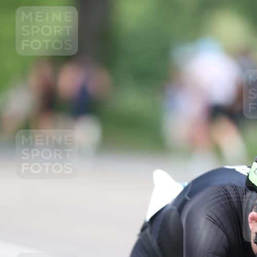 15.06.2025 - 7 Türme Triathlon Yannick Fuchs http://msf.ph/oto/8010325 15.06.2025 13:25:16 Radfahren 436, 470 meine-sportfotos.de