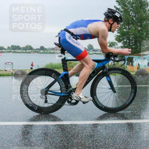 21.06.2025 - 27. Vierlanden-Triathlon H.Heesch http://msf.ph/oto/8010412 15.06.2025 13:50:20 Radfahren 1284 meine-sportfotos.de
