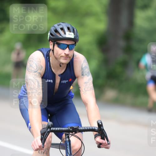 15.06.2025 - 7 Türme Triathlon Yannick Fuchs http://msf.ph/oto/8010416 15.06.2025 13:25:23 Radfahren 470 meine-sportfotos.de