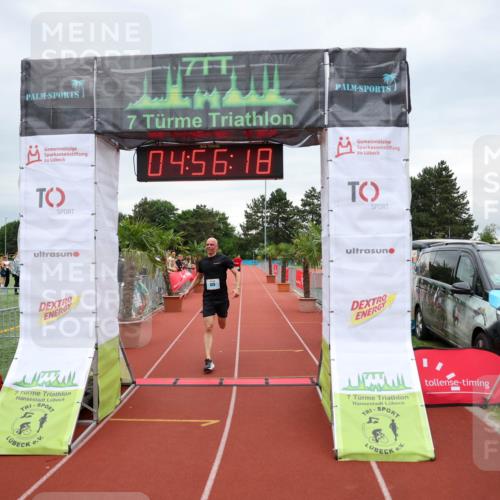 15.06.2025 - 7 Türme Triathlon Michael Strokosch http://msf.ph/oto/8010426 15.06.2025 14:56:18 Ziel 378, 673 meine-sportfotos.de
