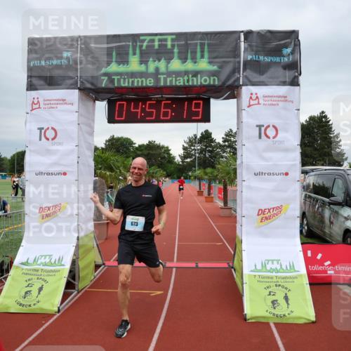 15.06.2025 - 7 Türme Triathlon Michael Strokosch http://msf.ph/oto/8010454 15.06.2025 14:56:19 Ziel 378, 673 meine-sportfotos.de