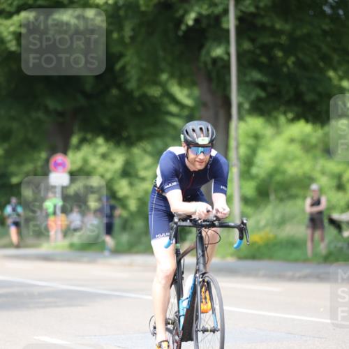 15.06.2025 - 7 Türme Triathlon Yannick Fuchs http://msf.ph/oto/8010540 15.06.2025 13:25:39 Radfahren 536, 626, 862 meine-sportfotos.de