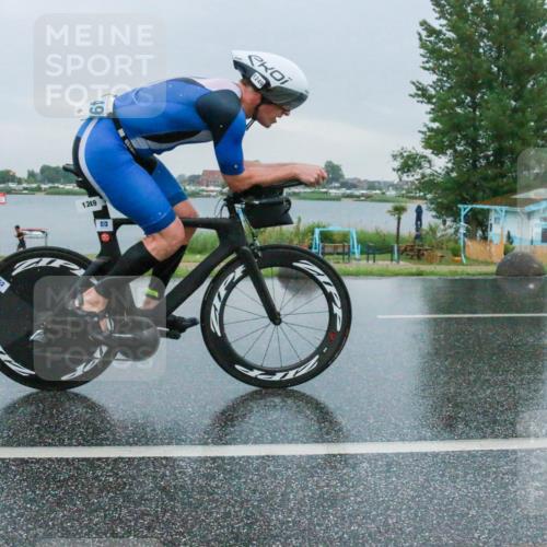 21.06.2025 - 27. Vierlanden-Triathlon H.Heesch http://msf.ph/oto/8010737 15.06.2025 13:52:27 Radfahren 1223, 1249 meine-sportfotos.de